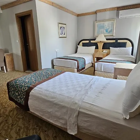Hotel Sever *