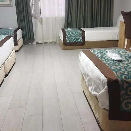 Hotel Sever *